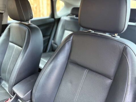 Vauxhall Astra 1.6 Astra Elite Auto 5dr 32