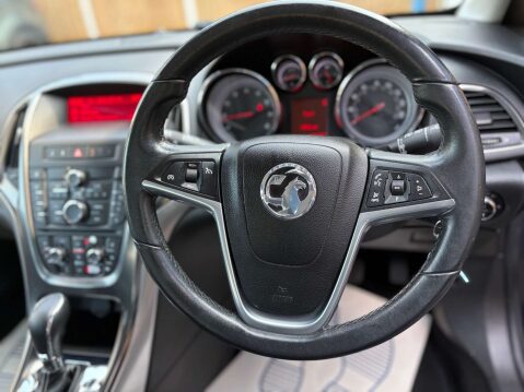 Vauxhall Astra 1.6 Astra Elite Auto 5dr 37