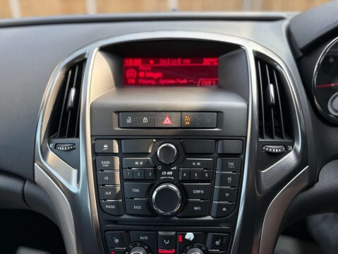 Vauxhall Astra 1.6 Astra Elite Auto 5dr 42