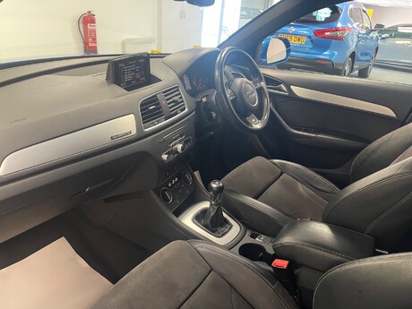 Audi Q3 TDI QUATTRO S LINE PLUS 3