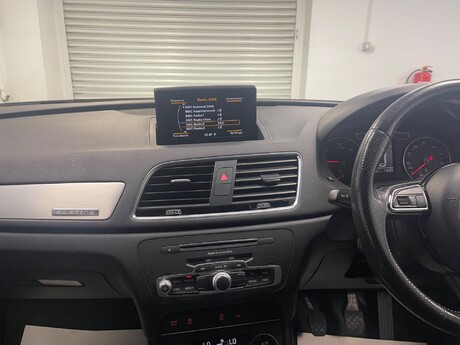 Audi Q3 TDI QUATTRO S LINE PLUS 21