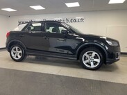 Audi Q2 TDI SPORT 6