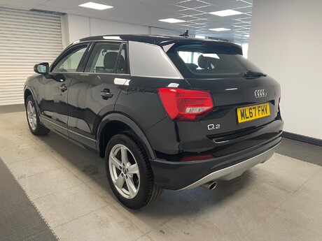 Audi Q2 TDI SPORT 12