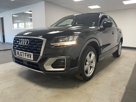 Audi Q2 TDI SPORT 13