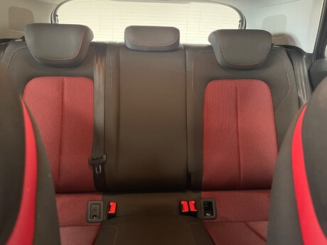 Audi Q2 TDI SPORT 24