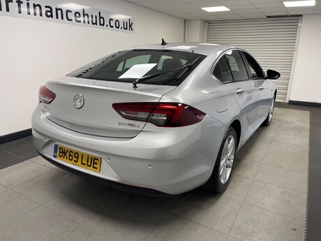 Vauxhall Insignia TECH LINE NAV 6