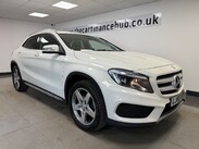 Mercedes-Benz GLA Class GLA 200 D AMG LINE 4