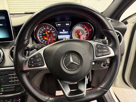 Mercedes-Benz GLA Class GLA 200 D AMG LINE 24