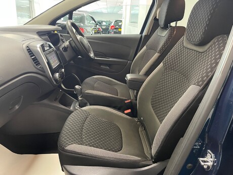 Renault Captur DYNAMIQUE S NAV DCI 17