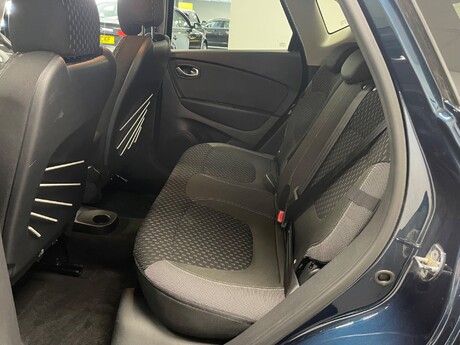 Renault Captur DYNAMIQUE S NAV DCI 18