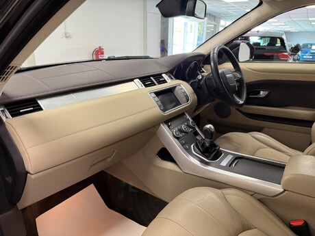 Land Rover Range Rover Evoque ED4 SE 19