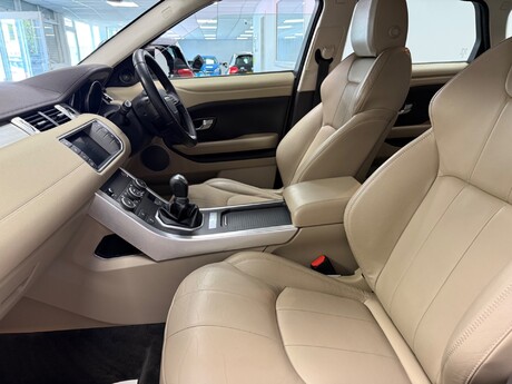 Land Rover Range Rover Evoque ED4 SE 21