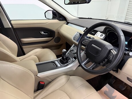 Land Rover Range Rover Evoque ED4 SE 34