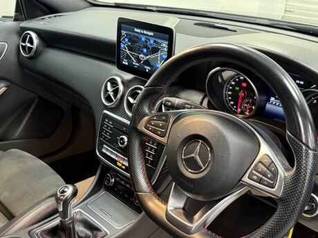 Mercedes-Benz A Class A 200 D AMG LINE EXECUTIVE 20