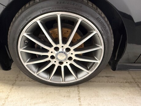 Mercedes-Benz A Class A 200 D AMG LINE EXECUTIVE 17