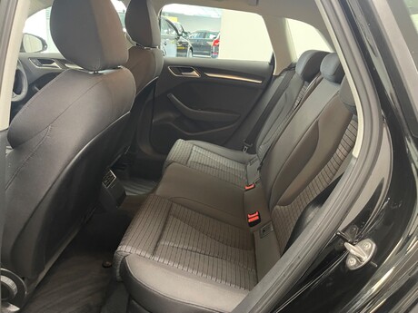 Audi A3 TDI SPORT NAV 16