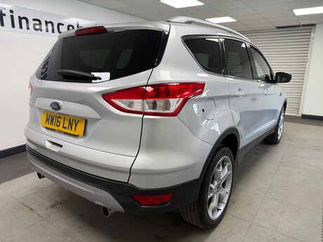 Ford Kuga TITANIUM TDCI 6