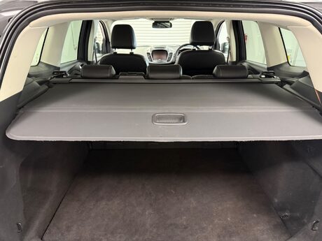Ford Kuga TITANIUM TDCI 40