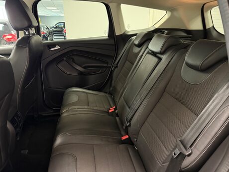 Ford Kuga TITANIUM TDCI 20