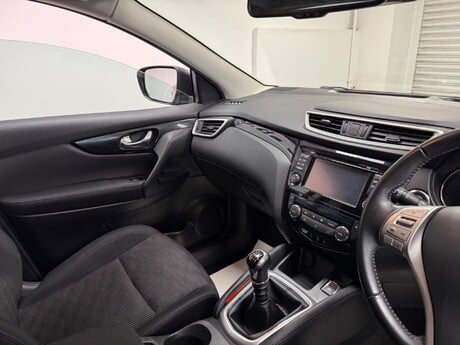 Nissan Qashqai DCI N-TEC PLUS 23