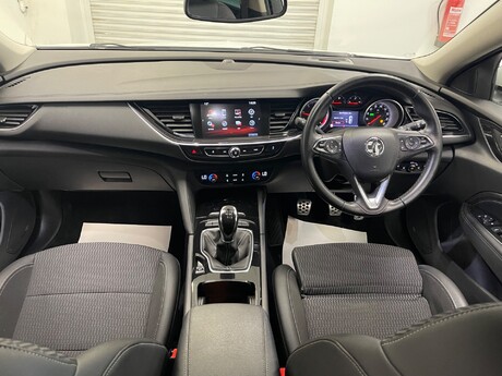 Vauxhall Insignia SRI NAV ECOTEC 17