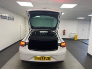 Vauxhall Insignia SRI NAV ECOTEC 25