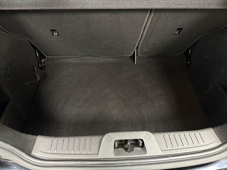 Ford Fiesta ZETEC 22