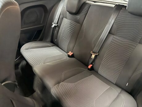 Ford Fiesta ZETEC 30