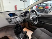 Ford Fiesta ZETEC 25