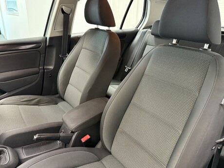 Volkswagen Golf MATCH TDI BLUEMOTION TECHNOLOGY 17
