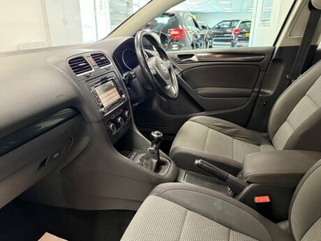 Volkswagen Golf MATCH TDI BLUEMOTION TECHNOLOGY 31