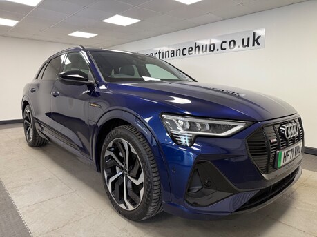 Audi E-Tron QUATTRO BLACK EDITION