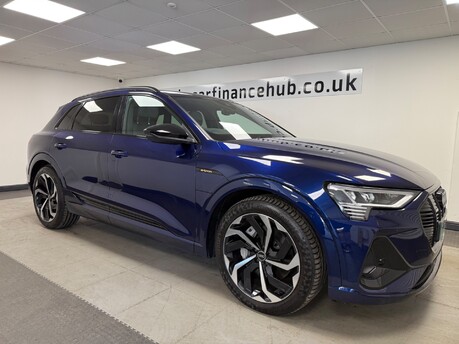 Audi E-Tron QUATTRO BLACK EDITION