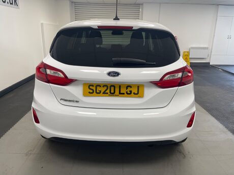Ford Fiesta TREND 10
