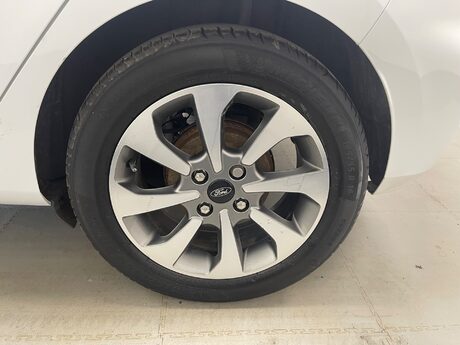 Ford Fiesta TREND 15
