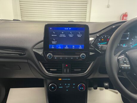 Ford Fiesta TREND 19