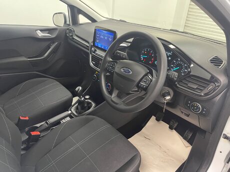 Ford Fiesta TREND 21