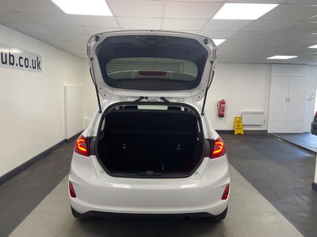 Ford Fiesta TREND 32