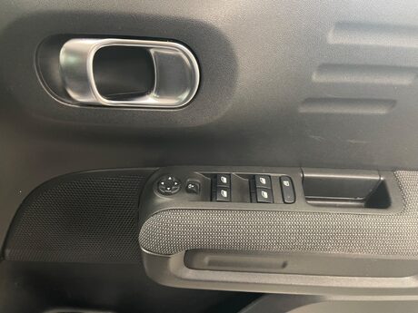 Citroen C3 Aircross PURETECH FEEL S/S 29