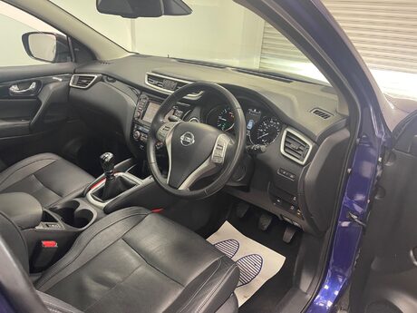Nissan Qashqai DCI TEKNA 23