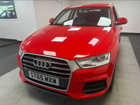 Audi Q3 TDI SE 4