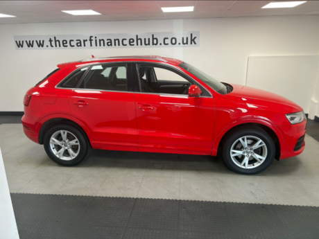 Audi Q3 TDI SE 6