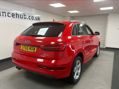 Audi Q3 TDI SE 9