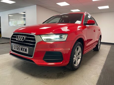 Audi Q3 TDI SE 12