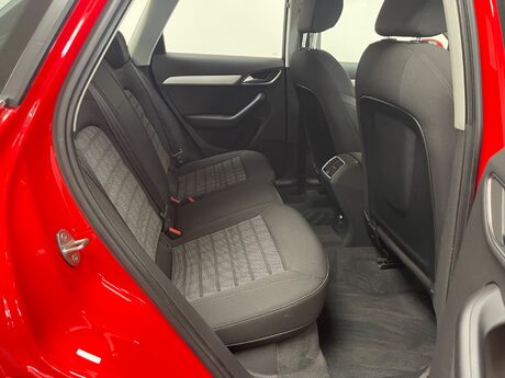 Audi Q3 TDI SE 25