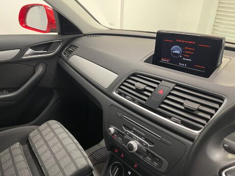 Audi Q3 TDI SE 26