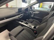 Audi A4 TFSI SPORT 3