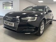 Audi A4 TFSI SPORT 5