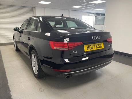 Audi A4 TFSI SPORT 11