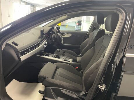 Audi A4 TFSI SPORT 15